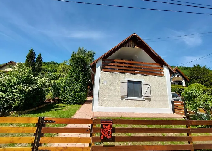 בית נופש Kilatas A Tora